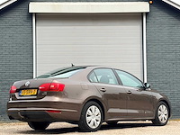2011 volkswagen jetta personenauto - afbeelding 4 van  13
