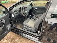 2011 volkswagen polo personenauto - afbeelding 24 van  24