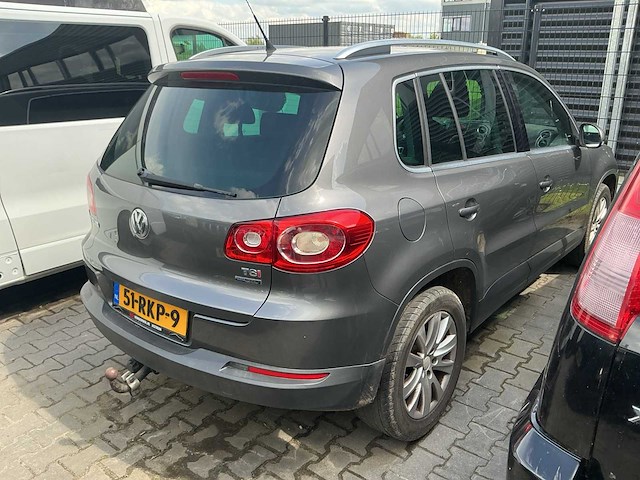 2011 volkswagen tiguan personenauto - afbeelding 1 van  1