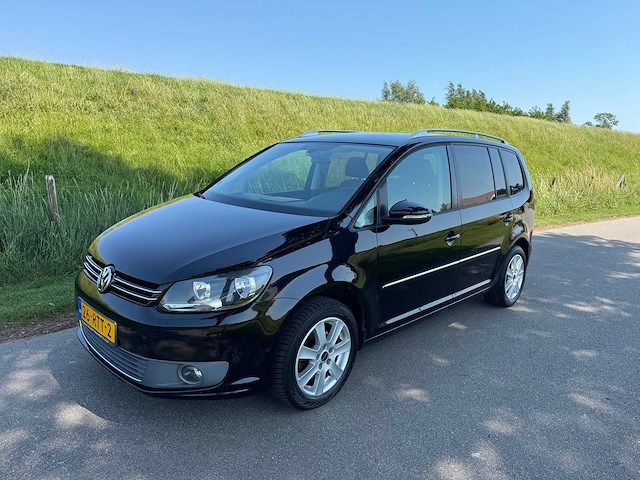2011 volkswagen touran 1.2 tsi highl. bluem 26-rtt-2 - afbeelding 1 van  23