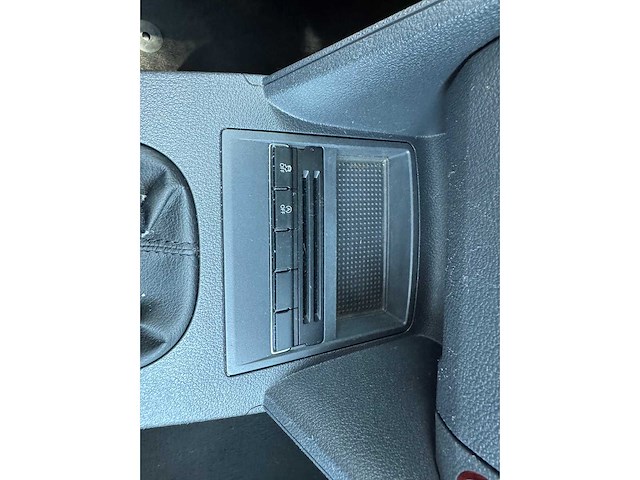 2011 volkswagen touran 1.2 tsi highl. bluem 26-rtt-2 - afbeelding 14 van  23