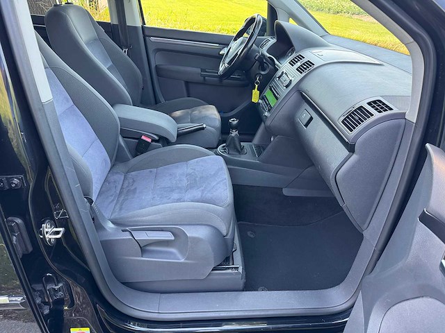 2011 volkswagen touran 1.2 tsi highl. bluem 26-rtt-2 - afbeelding 22 van  23