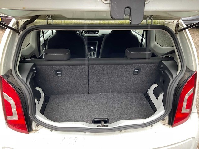 2011 volkswagen up! 1.0 high up! bluem. personenauto - afbeelding 5 van  24