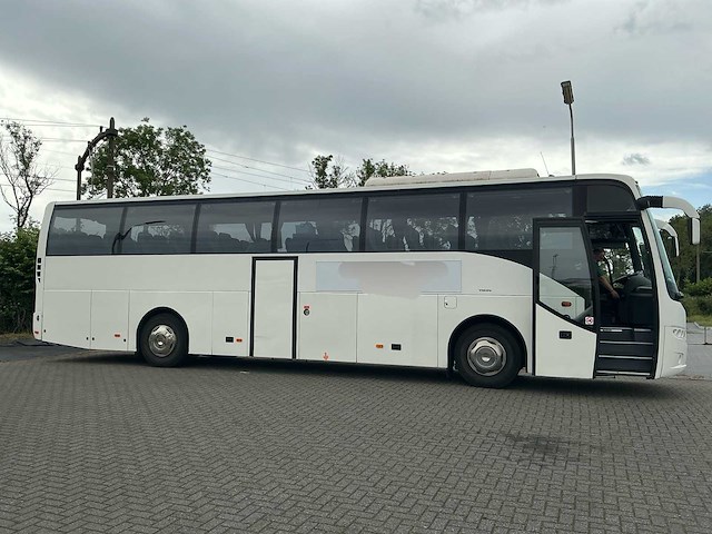 2011 volvo 9500 touringcar - afbeelding 46 van  47