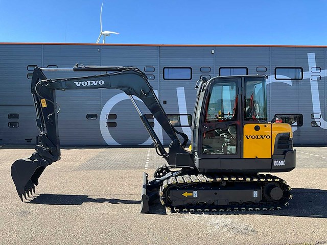 2011 volvo ec60c midigraafmachine - afbeelding 12 van  29
