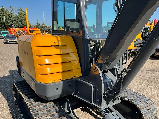 2011 volvo ec60c midigraafmachine - afbeelding 10 van  31