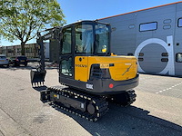 2011 volvo ec60c midigraafmachine - afbeelding 17 van  23