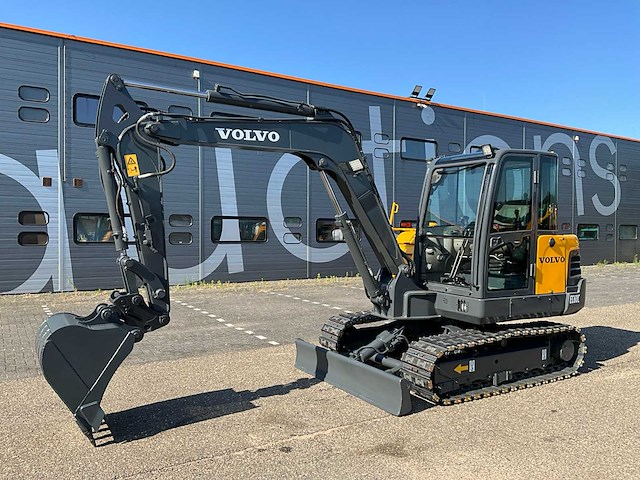 2011 volvo ec60c midigraafmachine - afbeelding 1 van  22