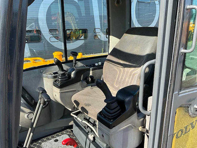 2011 volvo ec60c midigraafmachine - afbeelding 14 van  31