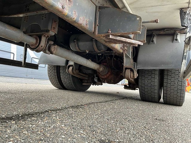 2011 volvo fl240 koel/vries vrachtwagen - afbeelding 30 van  43