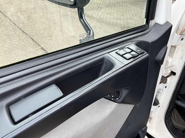 2011 volvo fl240 koel/vries vrachtwagen - afbeelding 3 van  43