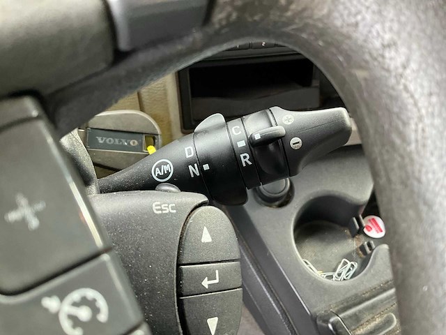 2011 volvo fl240 koel/vries vrachtwagen - afbeelding 7 van  43