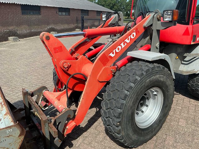 2011 volvo l30b shovel - afbeelding 13 van  16