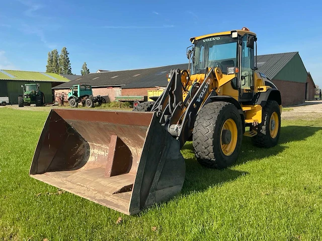 2011 volvo l45f shovel - afbeelding 1 van  44