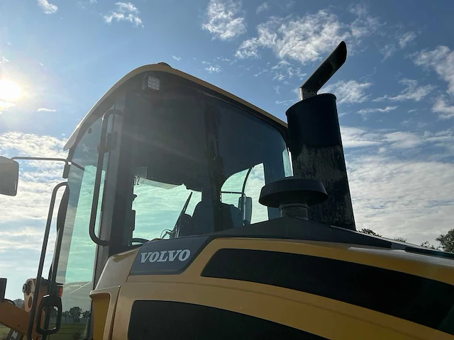2011 volvo l45f shovel - afbeelding 23 van  44