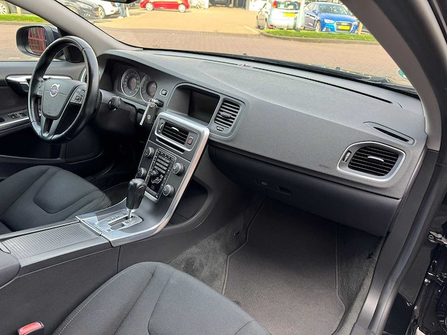 2011 volvo s60 1.6 t4 kinetic automaat 01-rsx-6 - afbeelding 26 van  27