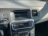 2011 volvo v60 1.6 t4 kinetic personenauto - afbeelding 14 van  23