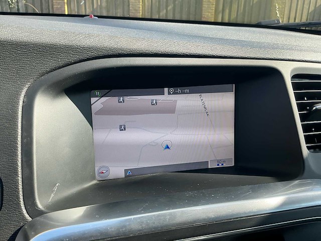 2011 volvo v60 1.6 t4 kinetic personenauto - afbeelding 17 van  23