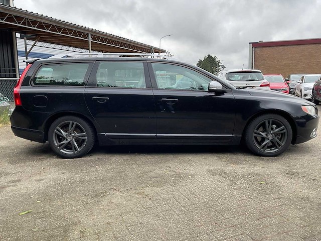 2011 volvo v70 2.0t r-edition personenauto - afbeelding 25 van  27