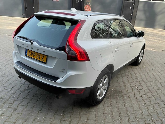 2011 volvo xc60 3.2 awd - afbeelding 30 van  31