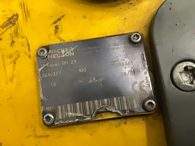 2011 wacker neusen bh23 benzine breekhamer - afbeelding 8 van  8