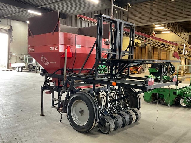 2011 warrens delta plater drill six uien planter - afbeelding 9 van  15