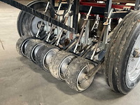 2011 warrens delta plater drill six uien planter - afbeelding 11 van  15