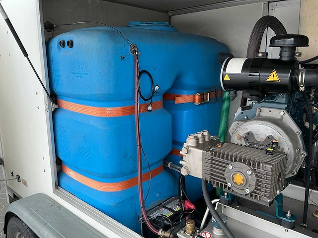 2011 waterkracht high pressure-cleaner - afbeelding 8 van  39