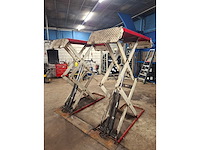 2011 werther international stratos srm schaarhefbrug 3,2ton - afbeelding 2 van  7