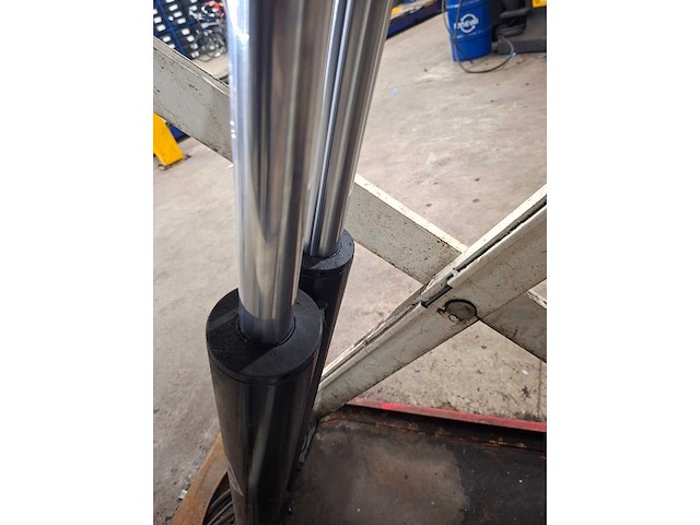 2011 werther international stratos srm schaarhefbrug 3,2ton - afbeelding 6 van  7