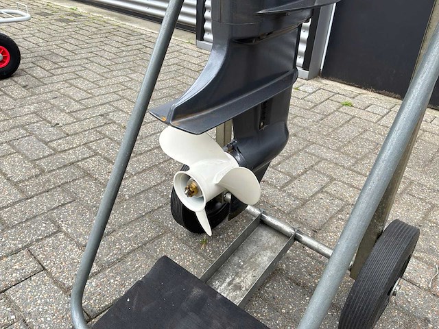 2011 yamaha f8cmh buitenboordmotor - afbeelding 3 van  6