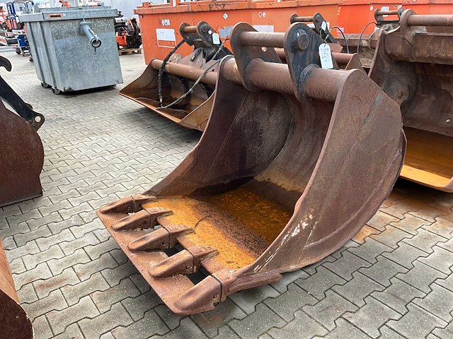 2011 zfe tl10510 graafbak - afbeelding 1 van  7