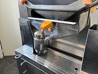 2011 zumex volautomatische citruspers - afbeelding 8 van  9