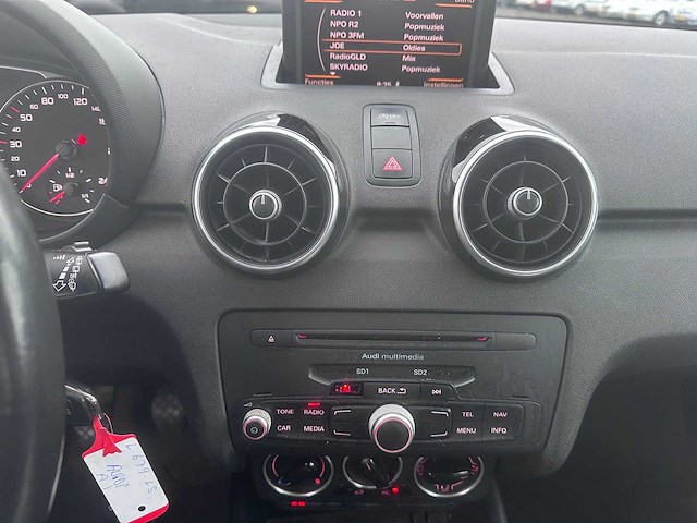 2012 - audi - a1 - 1.2 tfsi attraction - l-679-ls - afbeelding 12 van  17