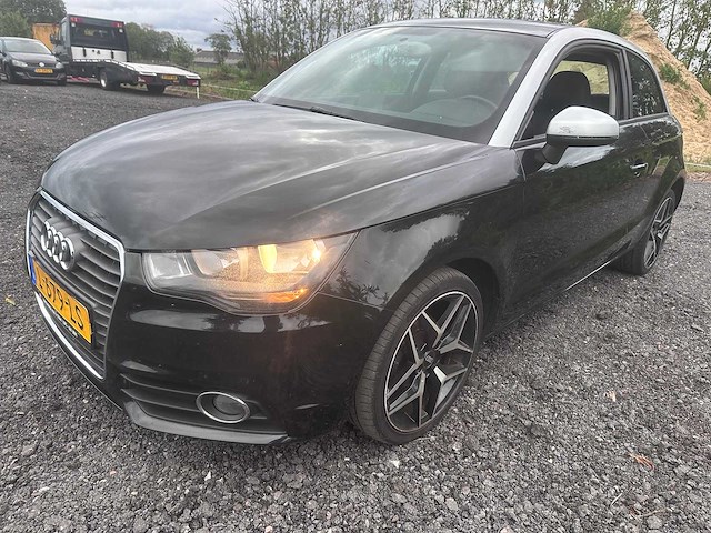 2012 - audi - a1 - 1.2 tfsi attraction - l-679-ls - afbeelding 1 van  17