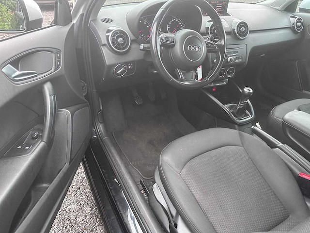 2012 - audi - a1 - 1.2 tfsi attraction - l-679-ls - afbeelding 7 van  17