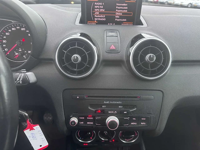 2012 - audi - a1 - 1.2 tfsi attraction - l-679-ls - afbeelding 4 van  17