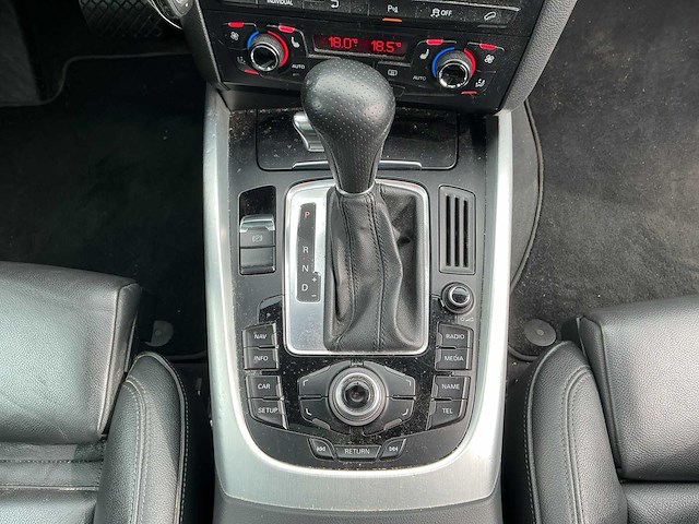 2012 - audi - q5 - 3.0 tdi q. pl.s - personenauto - afbeelding 14 van  15