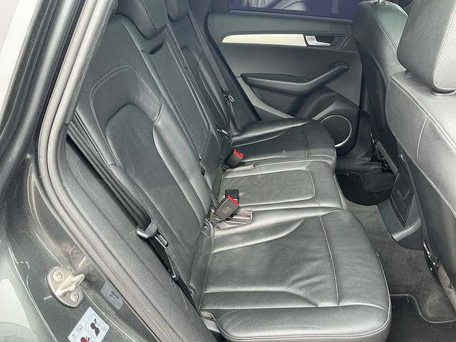 2012 - audi - q5 - 3.0 tdi q. pl.s - personenauto - afbeelding 9 van  15