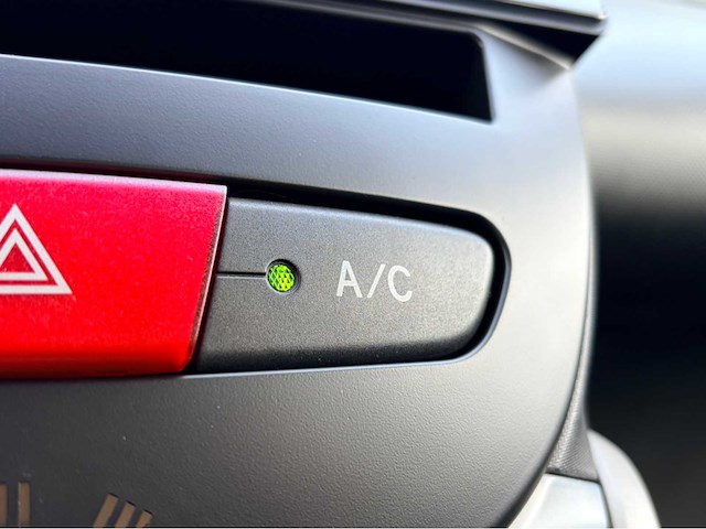 2012 - citroen - c1 1.0 tendance - personenauto - afbeelding 6 van  15