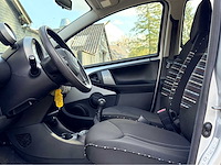 2012 - citroen - c1 1.0 tendance - personenauto - afbeelding 15 van  15