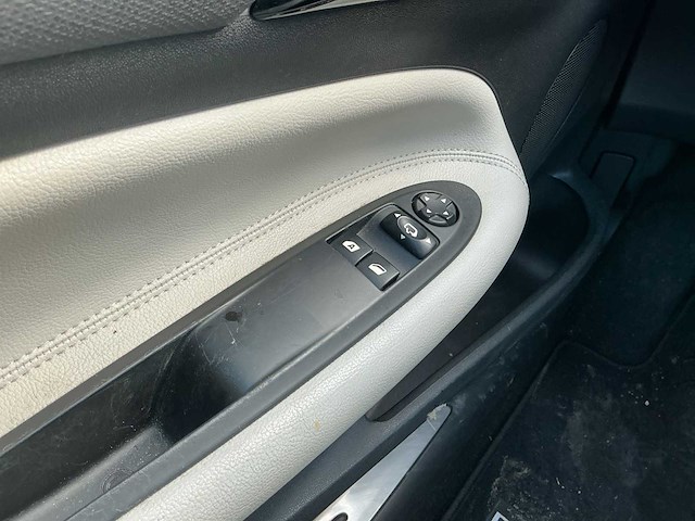 2012 - citroen - ds3 - 1.6 e-hdi so chic - personenauto - afbeelding 3 van  13