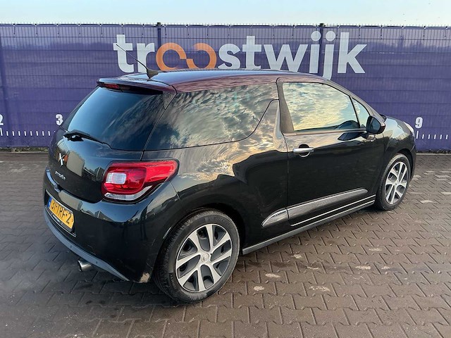 2012 - citroen - ds3 - 1.6 e-hdi so chic - personenauto - afbeelding 8 van  13