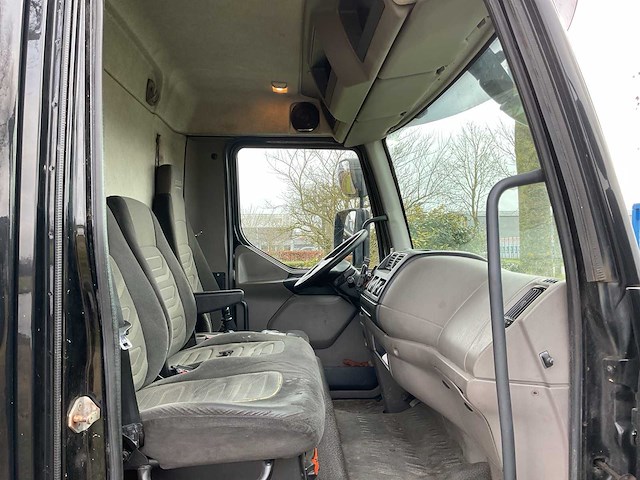 2012 - daf - fa lf45 - vrachtwagen - afbeelding 18 van  25