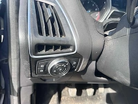2012 - ford - focus - 1.0 ecob. lease ti. - 09-xjg-6 - afbeelding 14 van  17