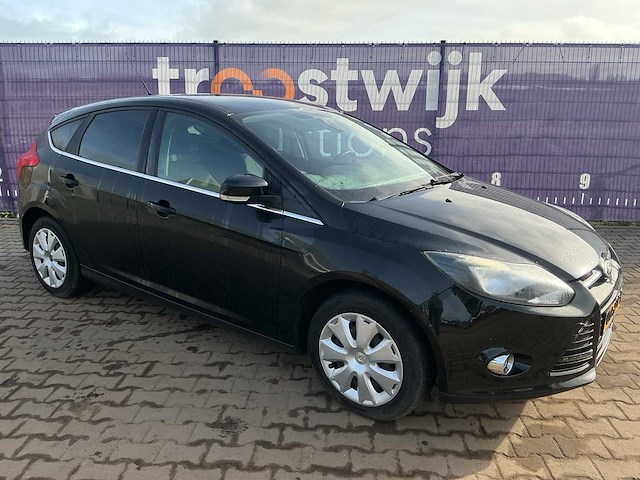 2012 - ford - focus - 1.0 ecob. titanium - personenauto - afbeelding 2 van  11