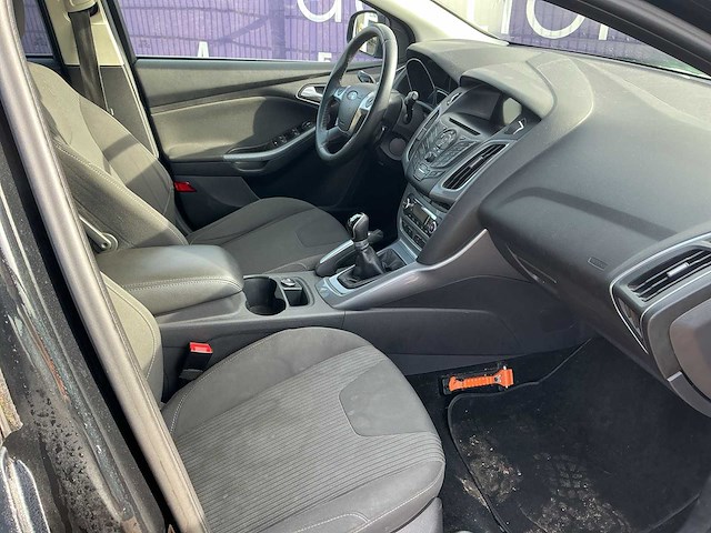 2012 - ford - focus - 1.0 ecob. titanium - personenauto - afbeelding 4 van  11
