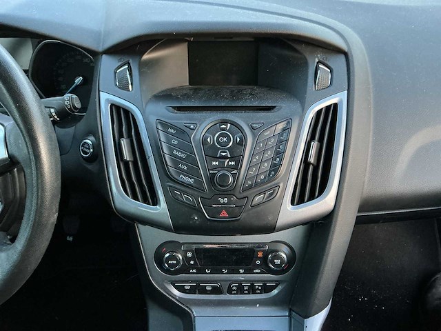 2012 - ford - focus - 1.0 ecob. titanium - personenauto - afbeelding 11 van  12