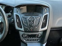 2012 - ford - focus - 1.0 ecob. titanium - personenauto - afbeelding 11 van  12