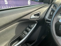 2012 - ford - focus - 1.0 ecob. titanium - personenauto - afbeelding 5 van  13